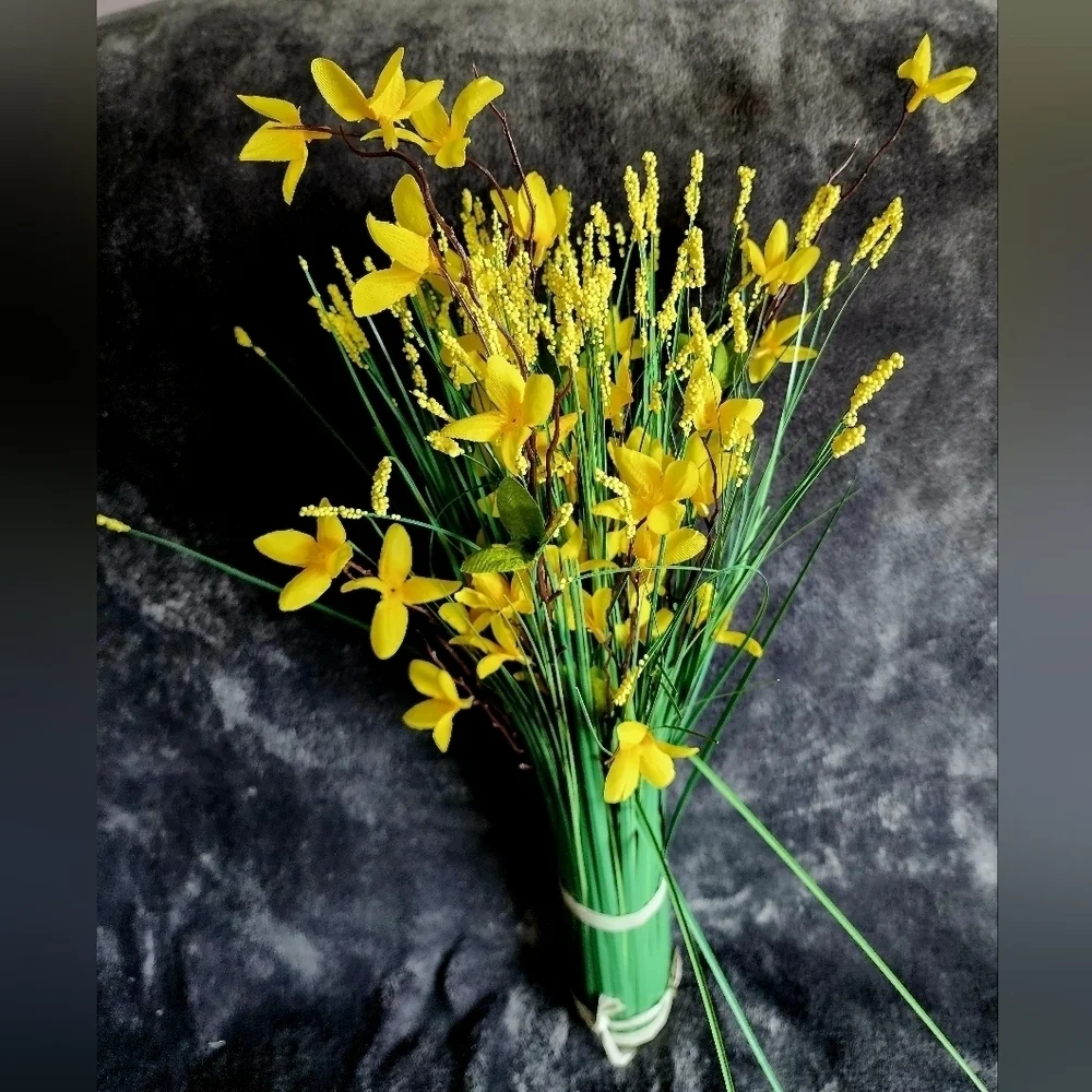 NWT lot of 2 Yellow Forsythia & Grass Bundle 24' spring summer home decor accent